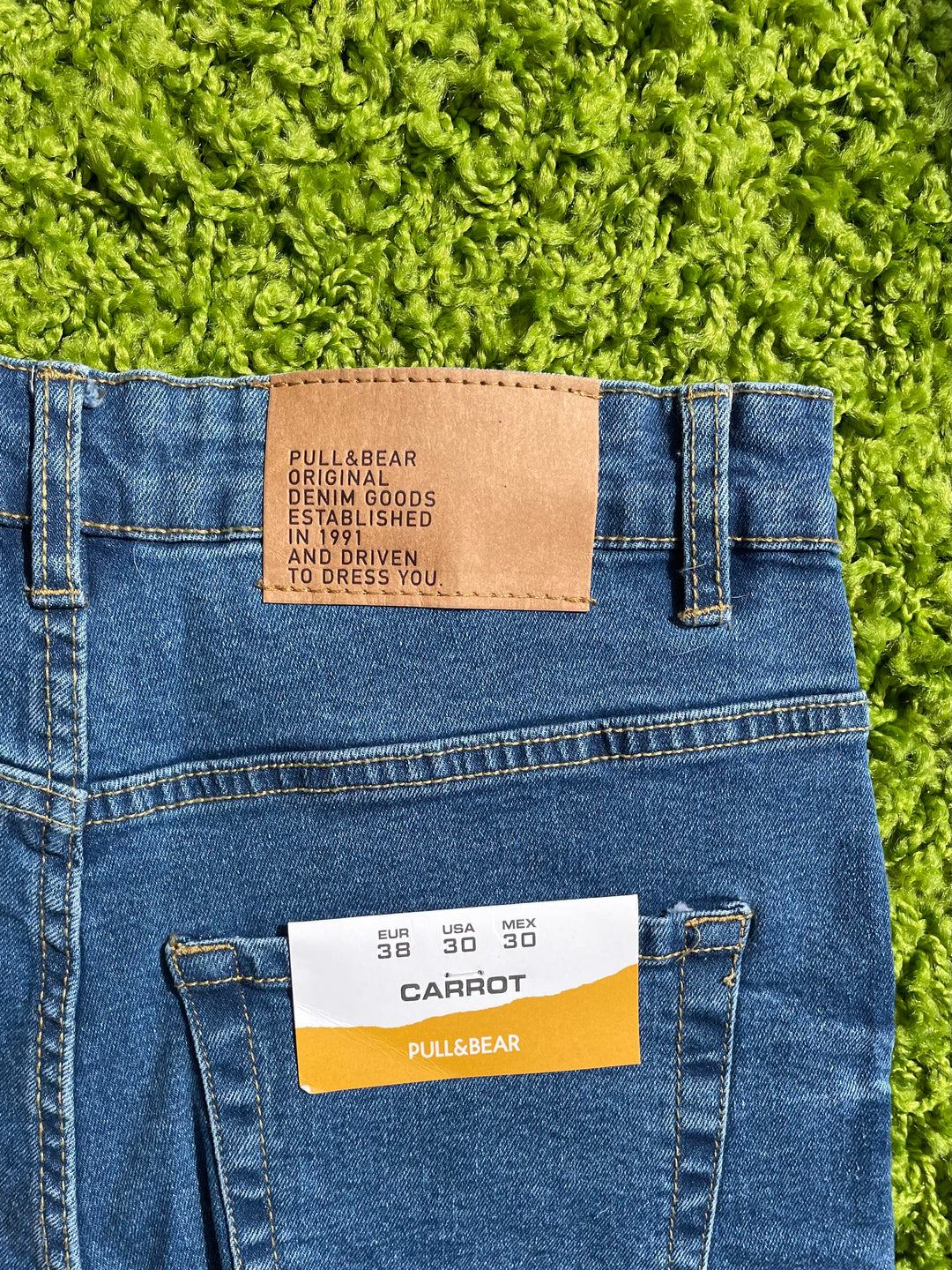 Pull & Bead Women's High Waisted Jeans