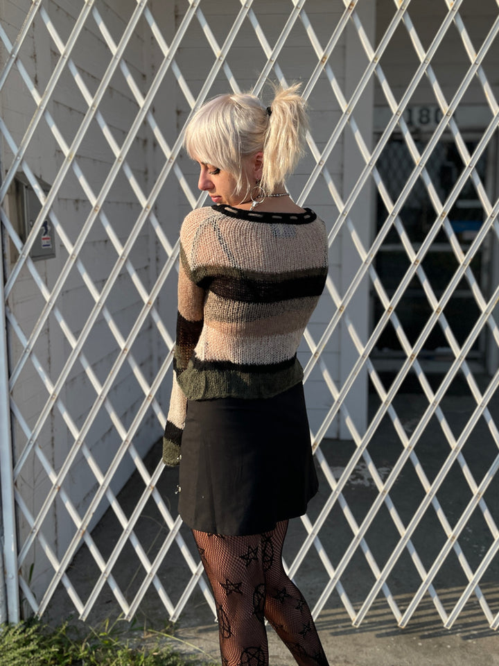 Delephine Color Block Flounce Sleeve Sweater