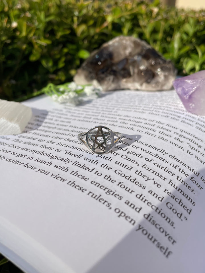 Pentagram Ring